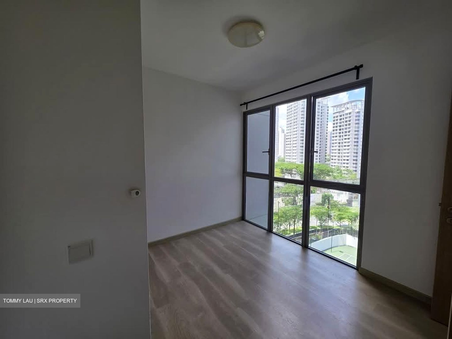 High Park Residences (D28), Apartment #577670251